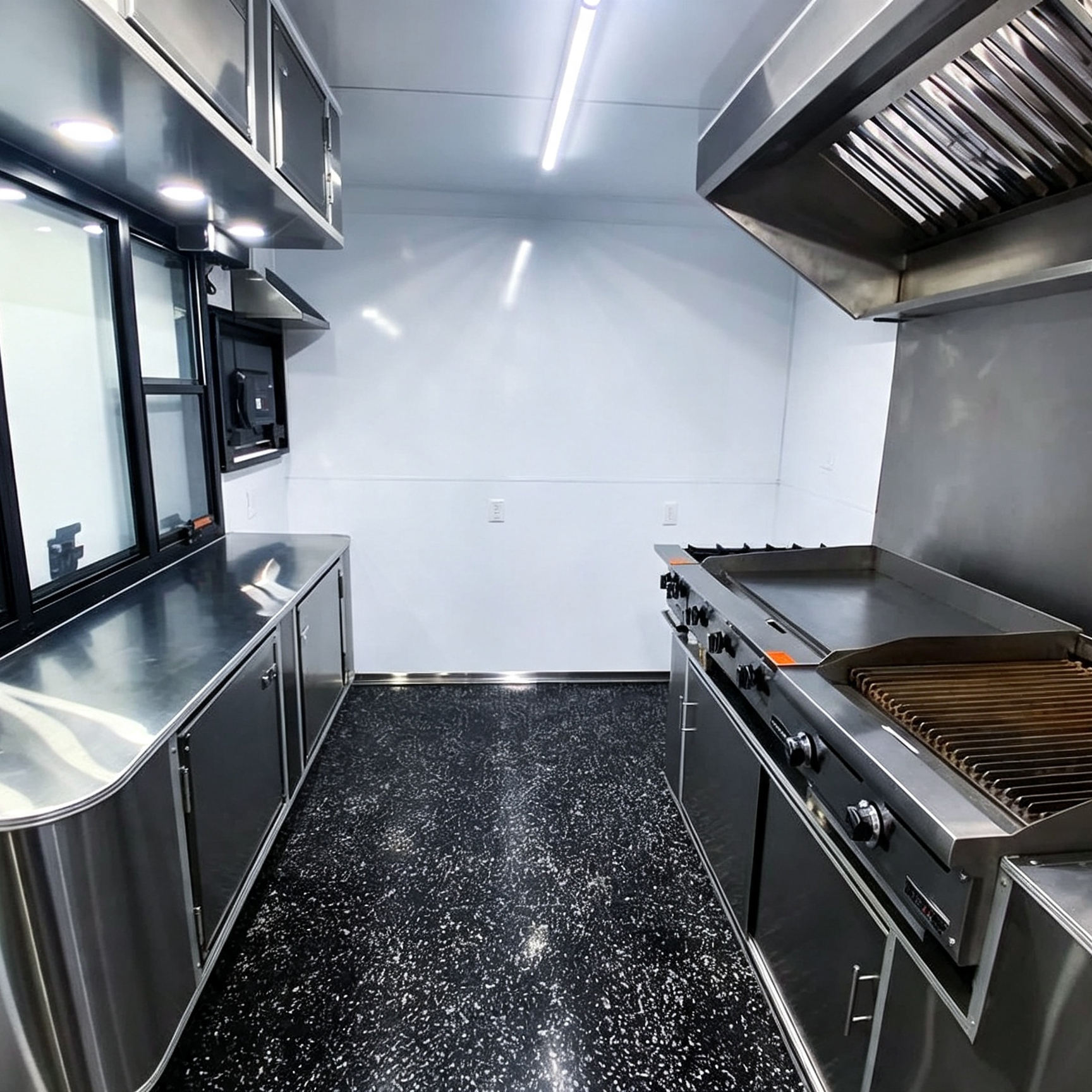 Fully-Equipped Mobile Catering - огляд і ціна Food Snacks Catering